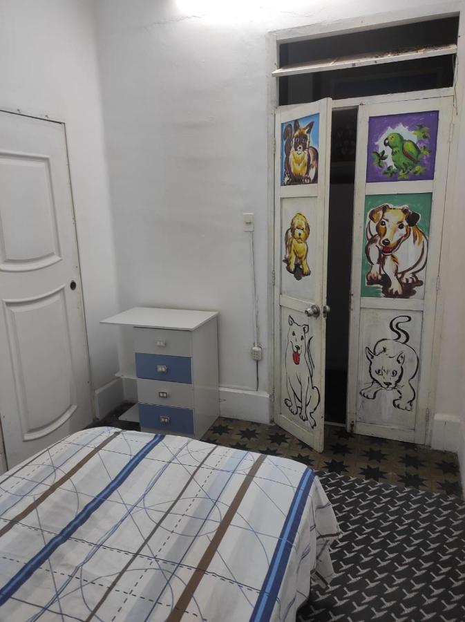 717 Pizarro Guesthouse 特鲁希略 外观 照片